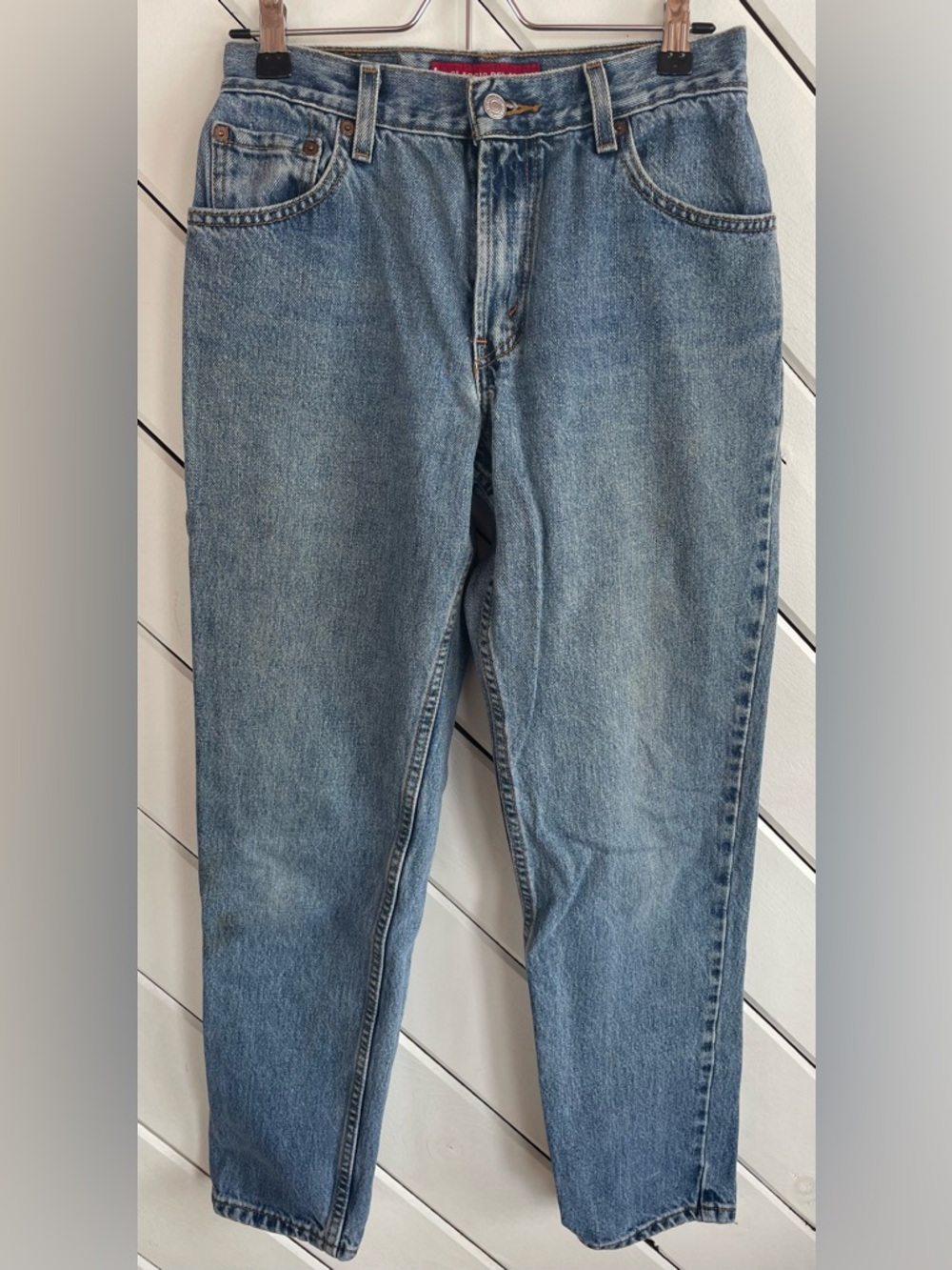 Vintage Levis 550 Jeans Y2K Relaxed Tapered 6 M Medium Wash Denim Grunge Classic